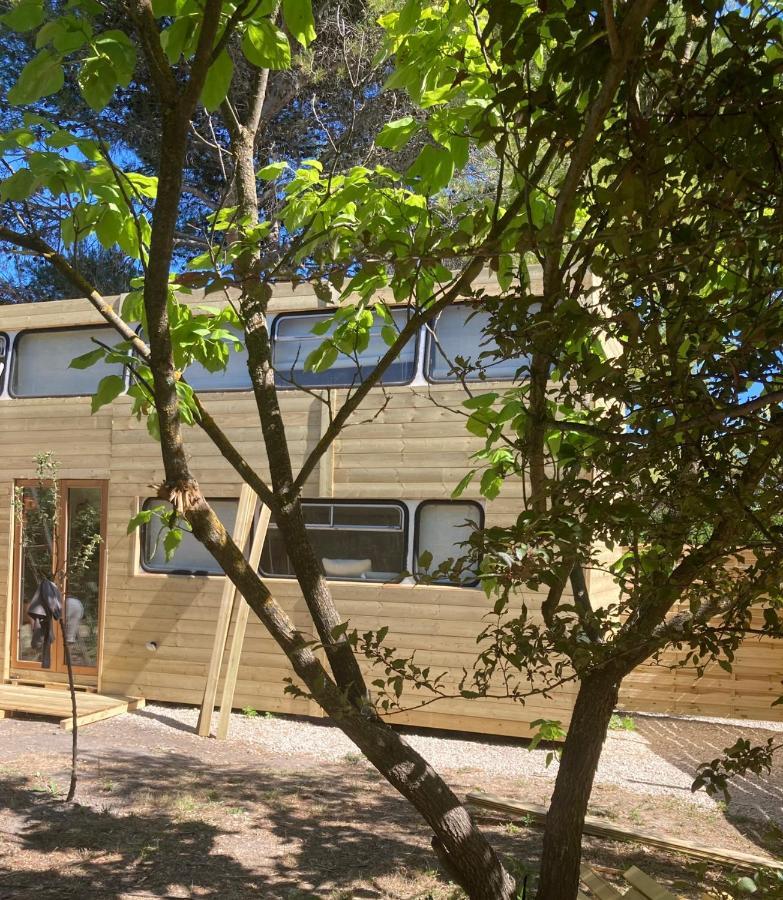 Nuitees Bohemes Bed & Breakfast Gajan  Dış mekan fotoğraf