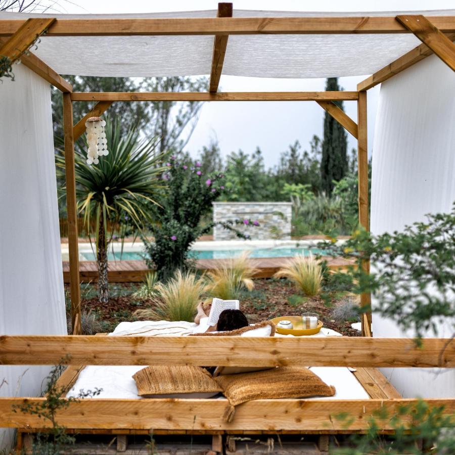 Nuitees Bohemes Bed & Breakfast Gajan  Dış mekan fotoğraf