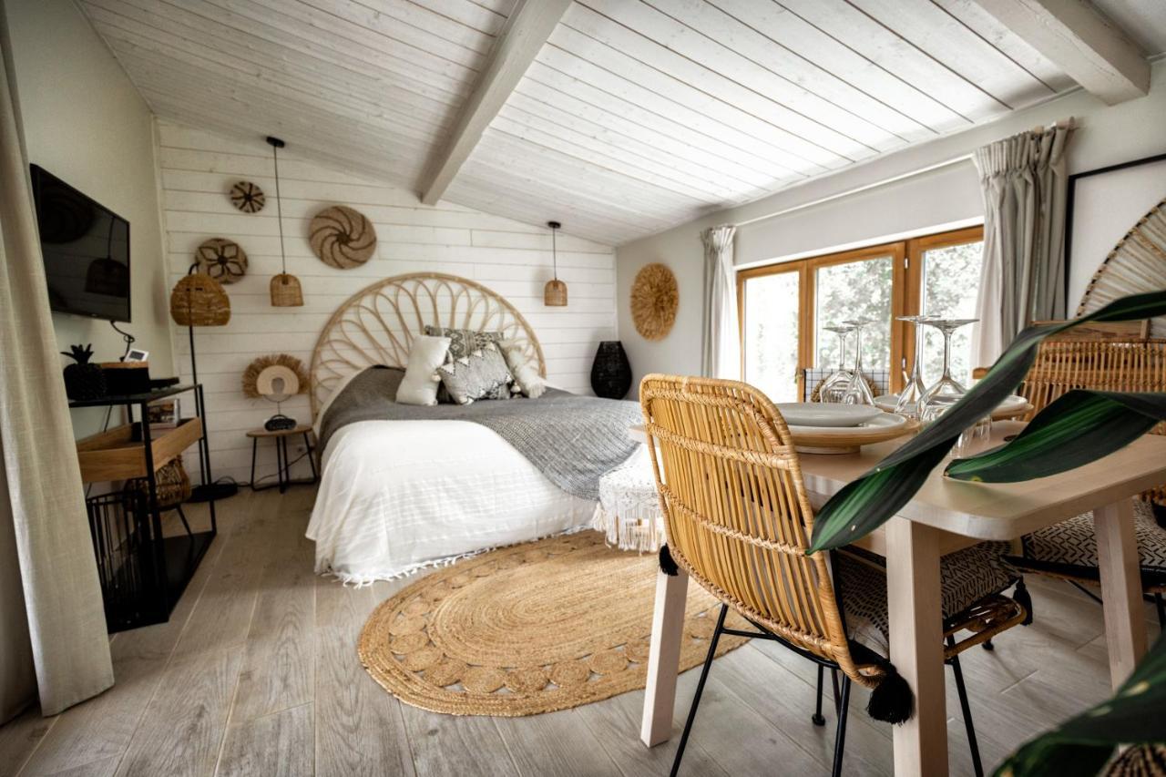 Nuitees Bohemes Bed & Breakfast Gajan  Dış mekan fotoğraf