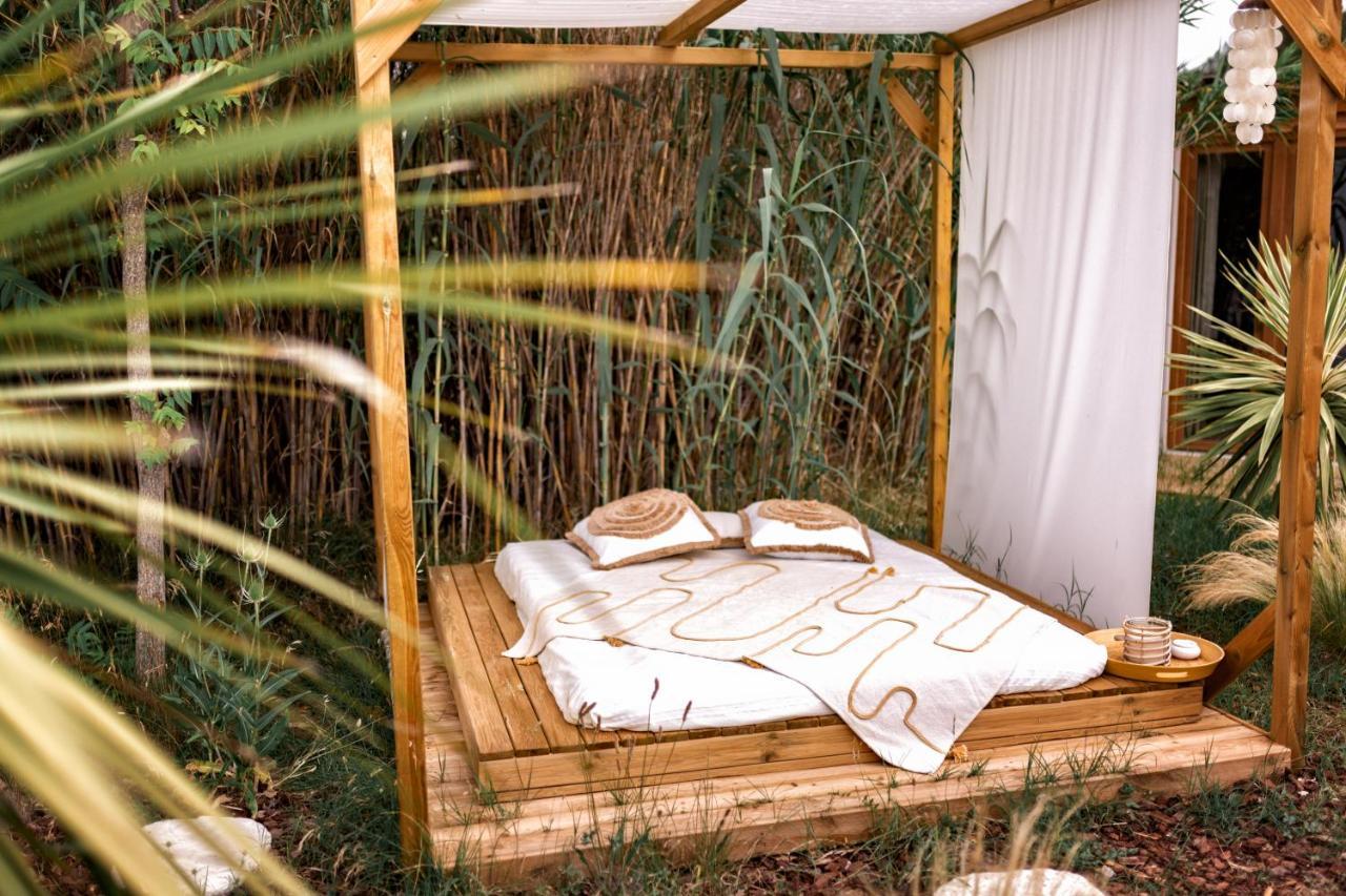 Nuitees Bohemes Bed & Breakfast Gajan  Dış mekan fotoğraf